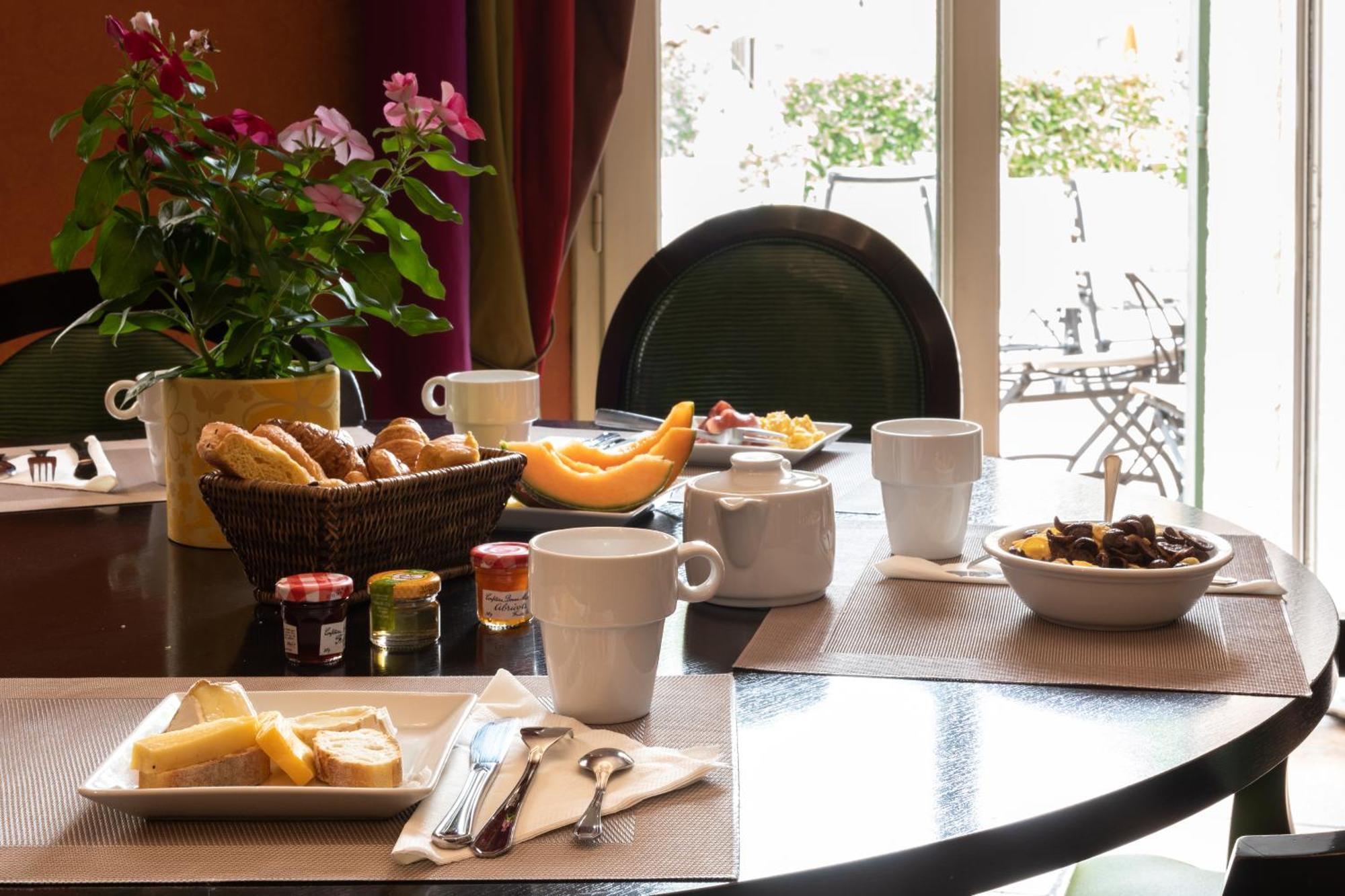 Best Western L'Orangerie Ним Экстерьер фото